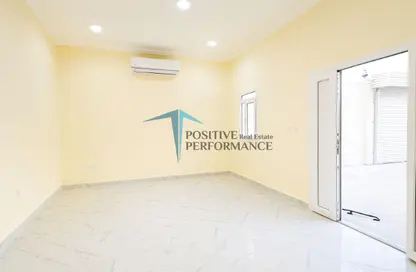 شقة - 1 حمام للايجار في شارع الحمرا - الثمامة - الدوحة