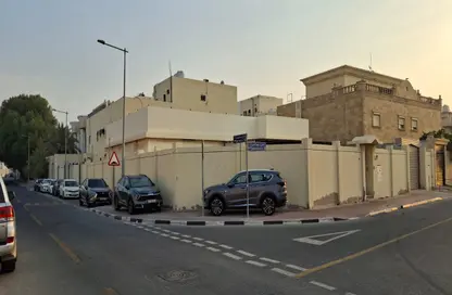 Villa - 5 Bedrooms - 4 Bathrooms for sale in Al Wakra - Al Wakra - Al Wakrah - Al Wakra