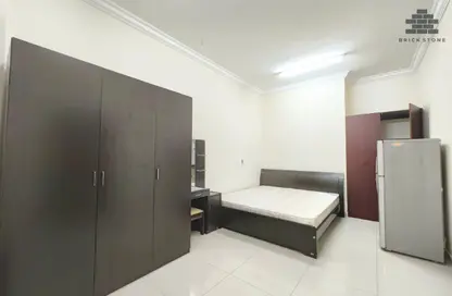 شقة - 1 حمام للايجار في EB13 - فريج بن محمود - الدوحة