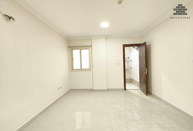 977227 - Property Image 3