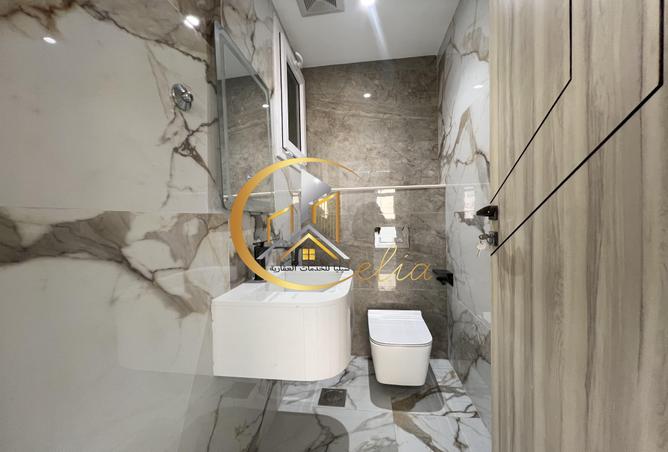 978911 - Property Image 3