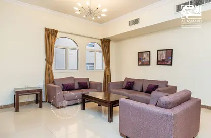 Apartment - 3 Bedrooms - 3 Bathrooms for rent in Gulf Residence 13 - Al Muntazah - Doha
