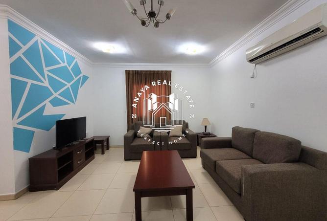 992902 - Property Image 2