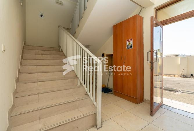 971473 - Property Image 2