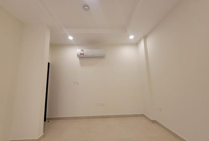 927749 - Property Image 3