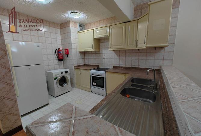 955711 - Property Image 3