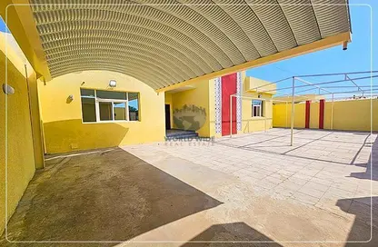 Villa - 3 Bedrooms - 2 Bathrooms for rent in Al Wakra - Al Wakrah - Al Wakra