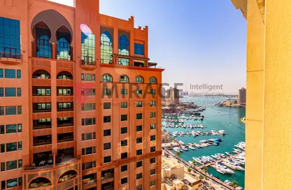 Apartment - 1 Bedroom - 2 Bathrooms for rent in Porto Arabia - The Pearl Island - Doha