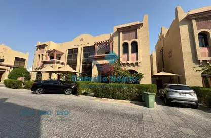 مجمع سكني - 4 غرف نوم - 5 حمامات للايجار في شارع الوعب - الوعب - الدوحة