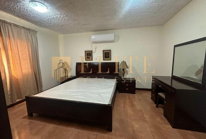 982938 - Property Image 3