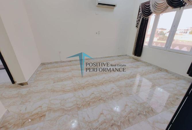 978464 - Property Image 3