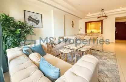 Apartment - 1 Bedroom - 2 Bathrooms for rent in East Porto Drive - Porto Arabia - The Pearl Island - Doha