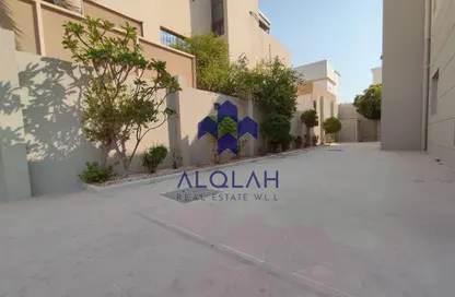 Villa - 4 Bedrooms - 5 Bathrooms for rent in Al Maamoura - Al Maamoura - Doha