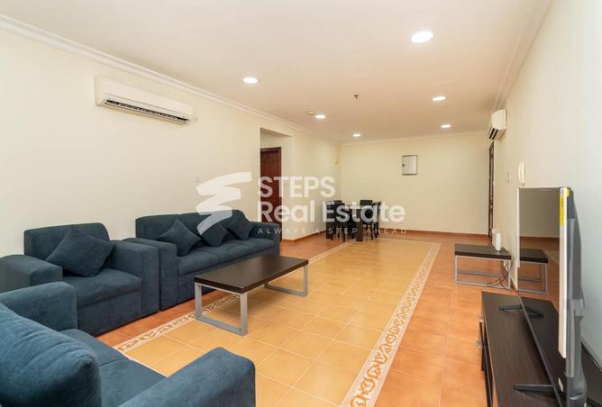 954893 - Property Main Image