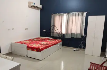 Villa - 1 Bathroom for rent in Bu Hamour Street - Abu Hamour - Doha