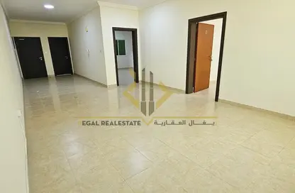شقة - 2 غرف نوم - 3 حمامات للايجار في الدوحة الجديدة - الدوحة