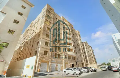 Apartment - 2 Bedrooms - 2 Bathrooms for rent in Al Sadd Road - Al Sadd - Doha