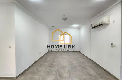 Apartment - 2 Bedrooms - 2 Bathrooms for rent in Muntazah 7 - Al Muntazah - Doha