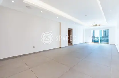Empty Room image for: Apartment - 3 Bedrooms - 4 Bathrooms for rent in Giardino Apartments - The Pearl Island - Doha, Image 1