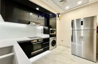 Apartment - 2 Bedrooms - 3 Bathrooms for rent in Floresta Gardens - Floresta Gardens - The Pearl Island - Doha