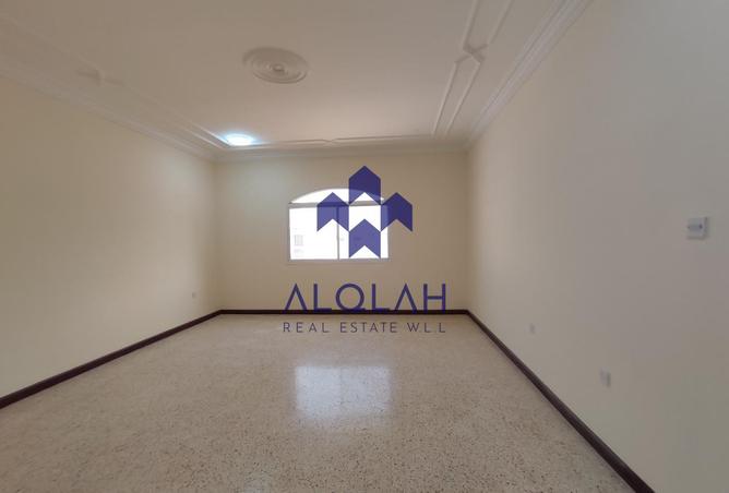950041 - Property Image 3