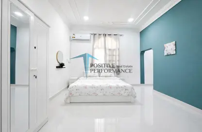 Apartment - Studio - 1 Bathroom for rent in 35 West Bay - West Bay - Doha