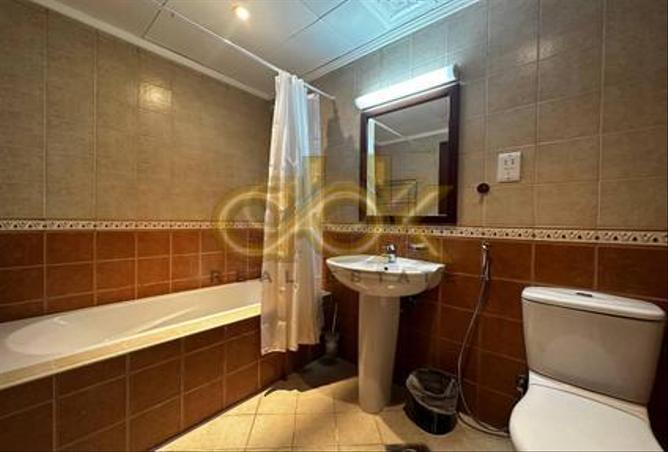 820246 - Property Image 3