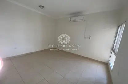 Apartment - 2 Bedrooms - 2 Bathrooms for rent in Al Jazeera Street - Fereej Bin Mahmoud North - Fereej Bin Mahmoud - Doha