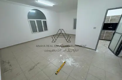 شقة - غرفة نوم - 1 حمام للايجار في الغرافة - الغرافة - الدوحة