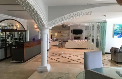 Penthouse - 7 Bedrooms for rent in The Pearl Island - Doha