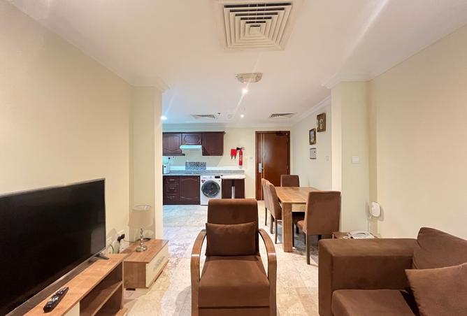 962260 - Property Image 2