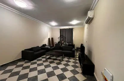 Apartment - 3 Bedrooms - 3 Bathrooms for rent in Anas Street - Fereej Bin Mahmoud North - Fereej Bin Mahmoud - Doha