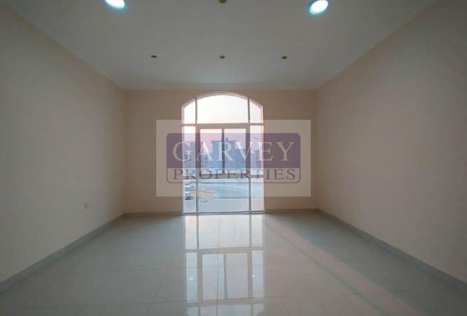 964684 - Property Image 3