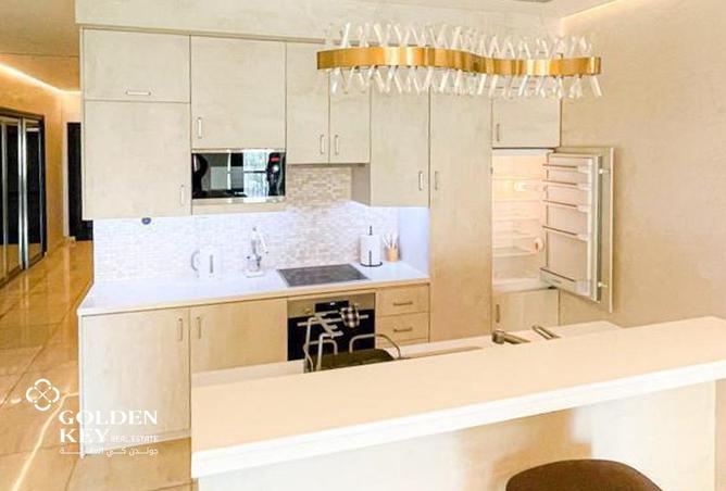 910039 - Property Image 3