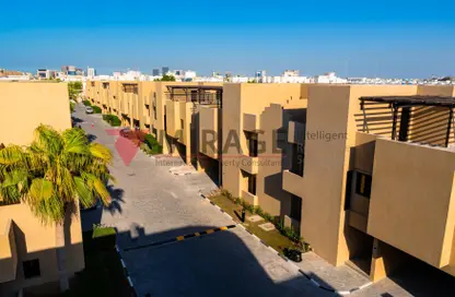 مجمع سكني - 2 غرف نوم - 3 حمامات للايجار في فيلات ميراج - الوعب - الوعب - الدوحة