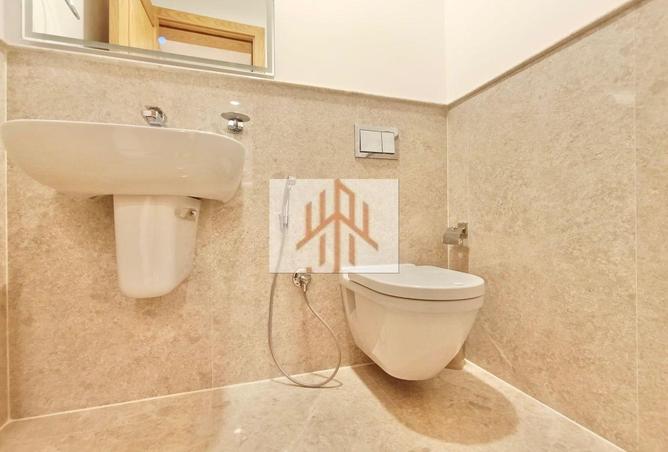 980483 - Property Image 2