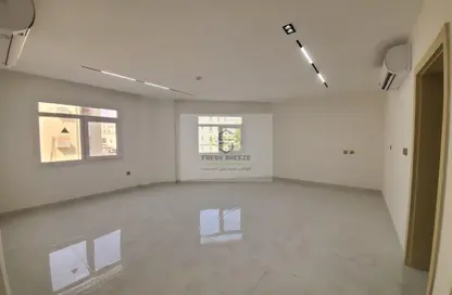 Apartment - 2 Bedrooms - 3 Bathrooms for rent in Madinat Khalifa Building 58 - Madinat Khalifa South - Madinat Khalifa - Doha