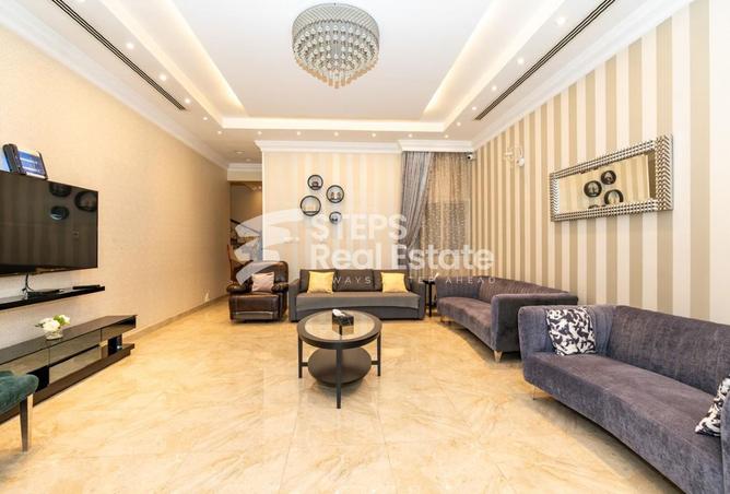 971686 - Property Image 2