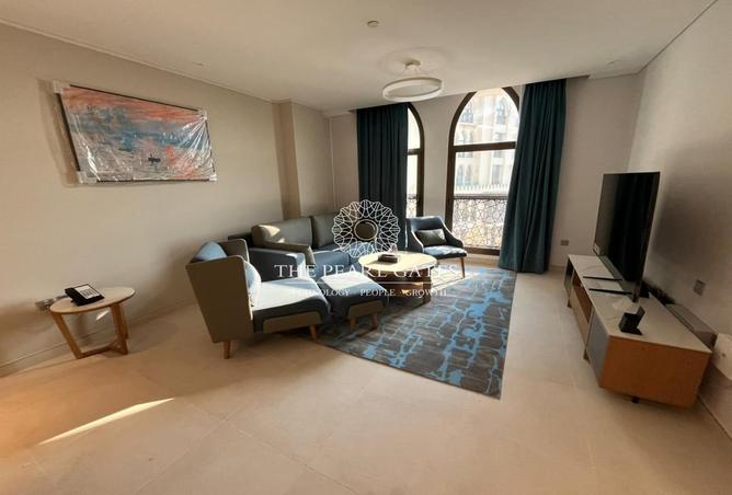 999373 - Property Image 3