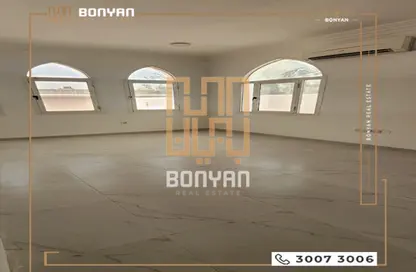 شقة - 2 غرف نوم - 1 حمام للايجار في شارع ام السنيم - عين خالد - الدوحة