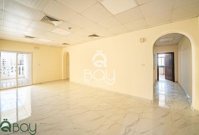 996128 - Property Main Image