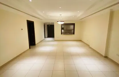 شقة - غرفة نوم - 2 حمامات للايجار في طريق بورتو الشرقي - بورتو أرابيا - جزيرة اللؤلؤة - الدوحة