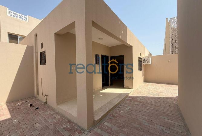 925986 - Property Image 3