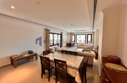 Apartment - 1 Bedroom - 2 Bathrooms for rent in Tower 28 - Porto Arabia - The Pearl Island - Doha