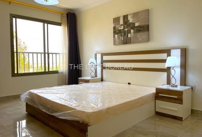 909204 - Property Image 2