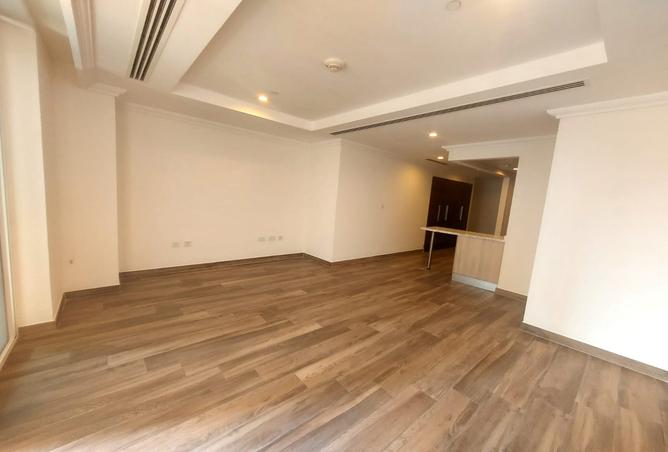 938118 - Property Image 2