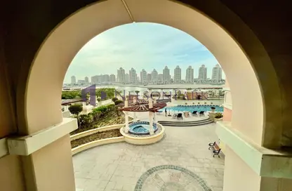 Apartment - 1 Bedroom - 2 Bathrooms for sale in Viva West - Viva Bahriyah - The Pearl Island - Doha