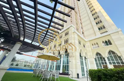 شقة - 2 غرف نوم - 4 حمامات للايجار في فيفا غرب - فيفا بحرية - جزيرة اللؤلؤة - الدوحة