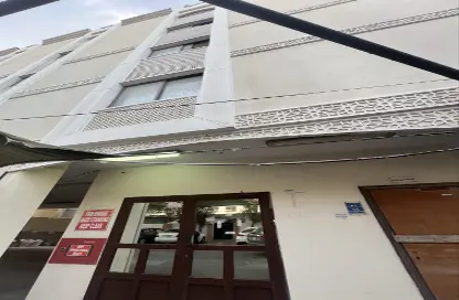 Apartment - Studio - 1 Bathroom for rent in Al Muntazah - Doha