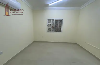 Apartment - 2 Bedrooms - 2 Bathrooms for rent in Al Muntazah Street - Al Muntazah - Doha